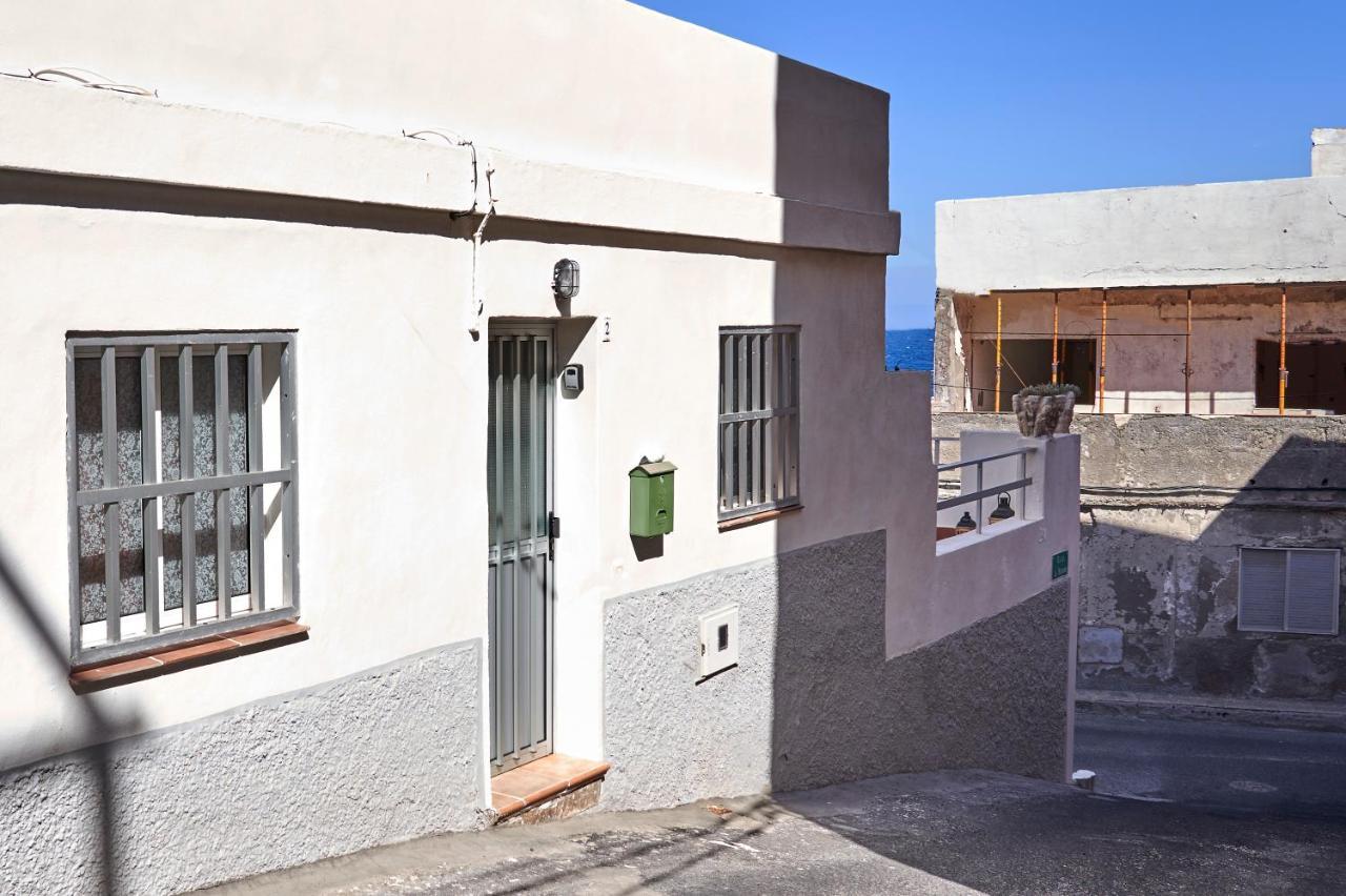 Beautiful Apartment In Front Of The Sea !!!! El Escobonal Exteriör bild