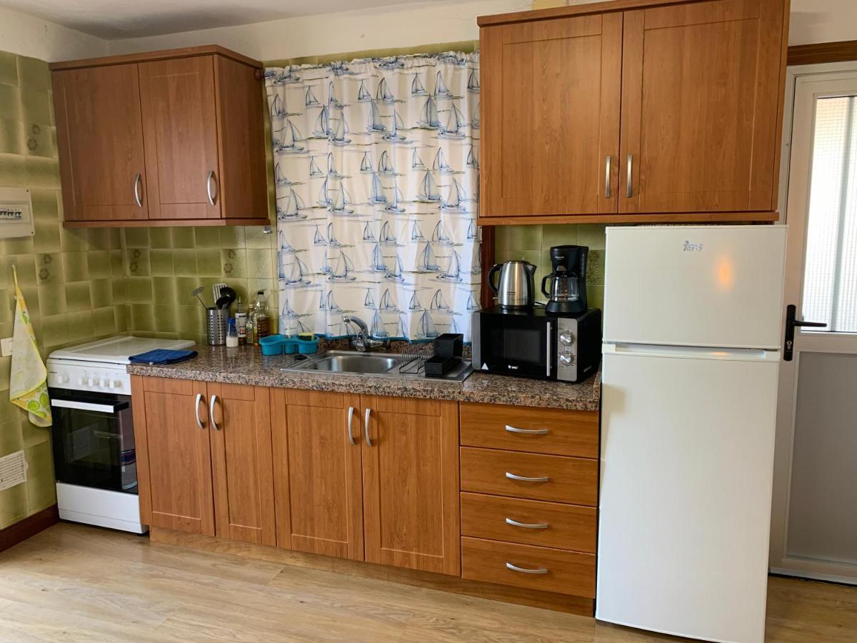 Beautiful Apartment In Front Of The Sea !!!! El Escobonal Exteriör bild